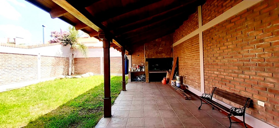 Casa en Venta B° El Huaico