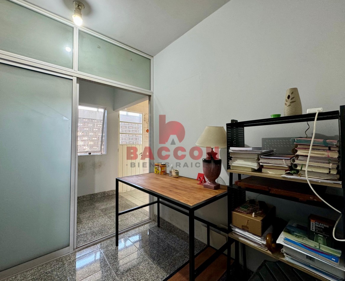 Venta Departamento Avda Belgrano 1800 - Zona Macrocentro