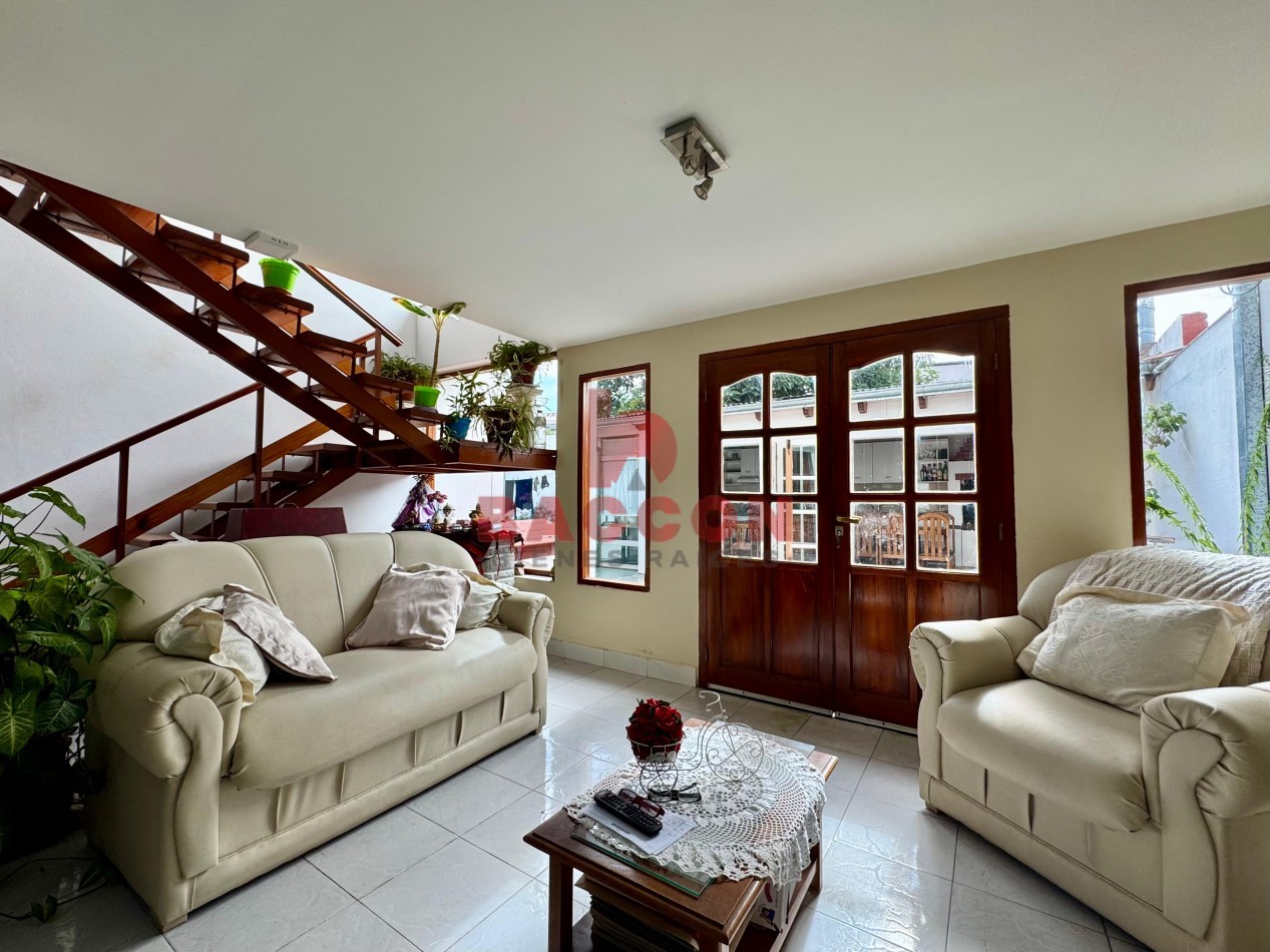 Venta Casa Barrio Villa Las Rosas