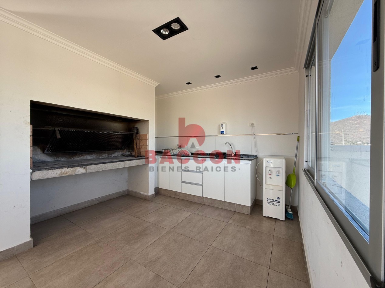 Venta Departamento 20 de Febrero al 1100