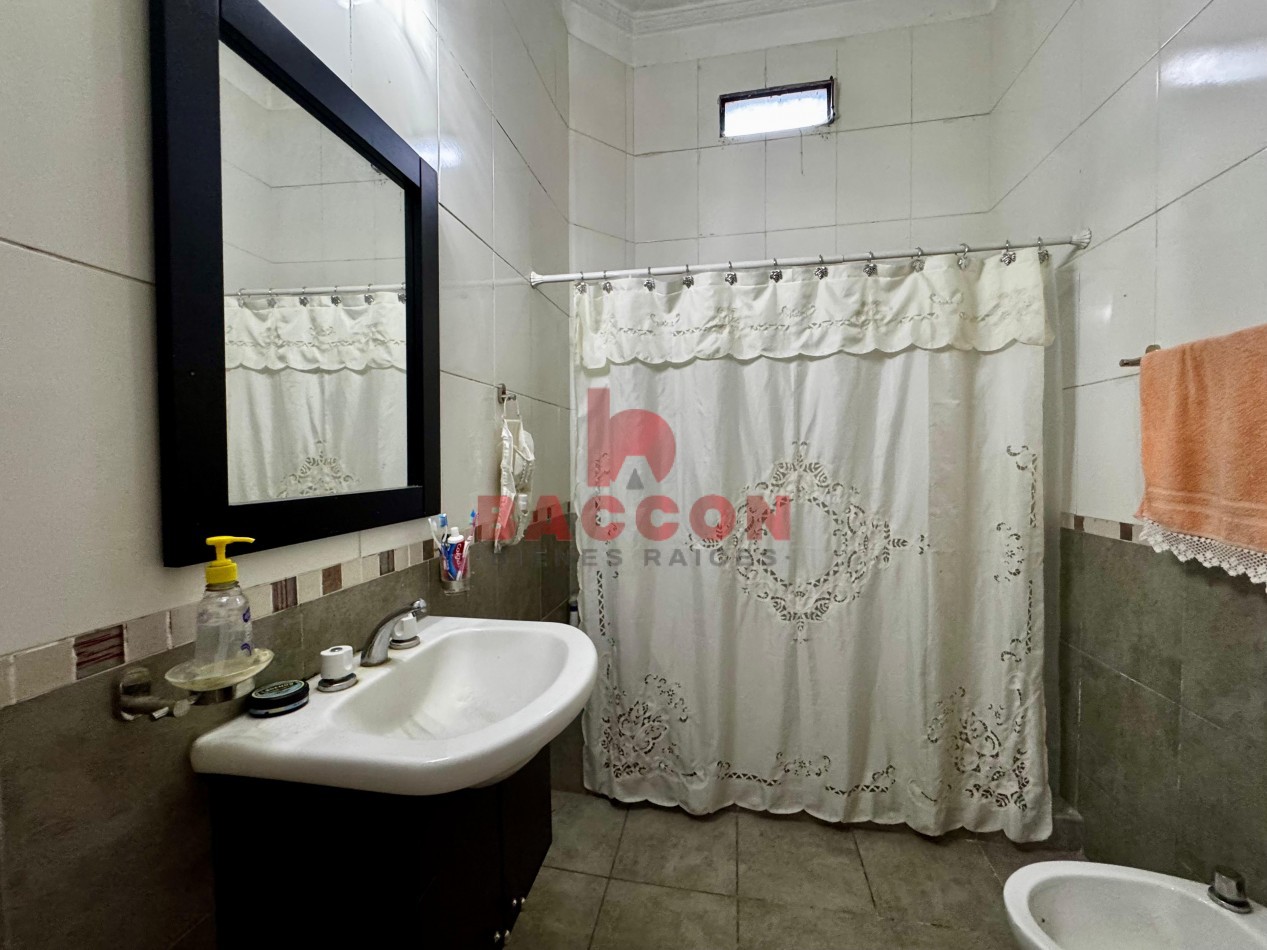 Venta Casa Catamarca Al 500 - Zona Centro