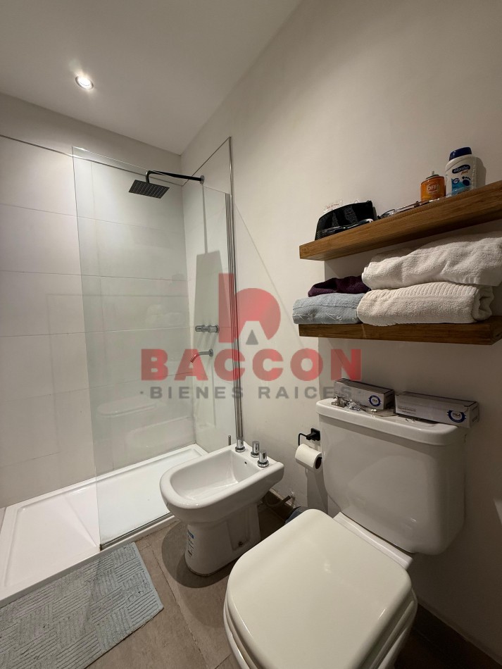 Venta Departamento 20 de Febrero al 1100