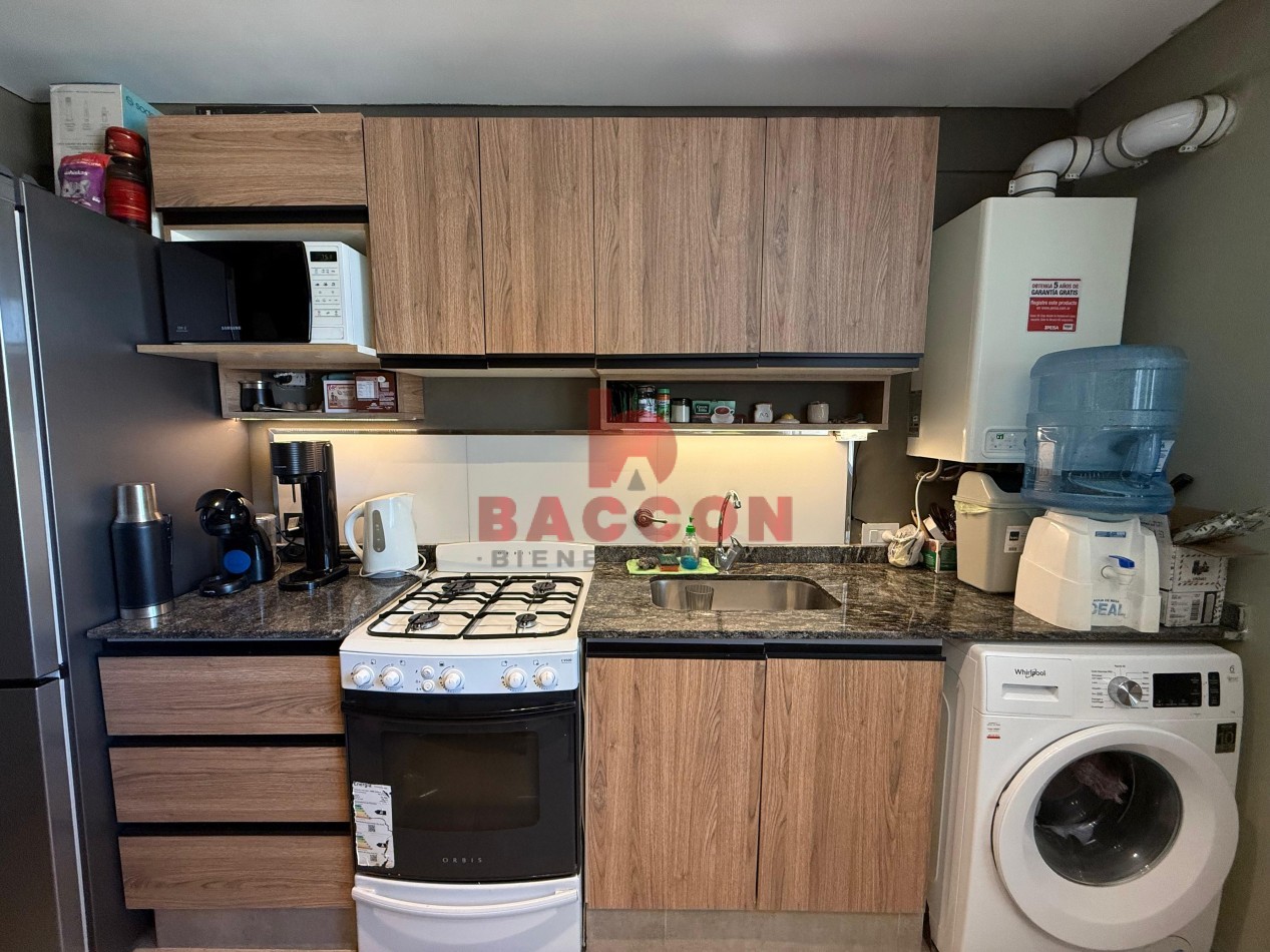 Venta Departamento 20 de Febrero al 1100