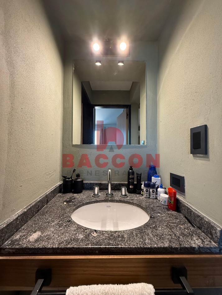 Venta Departamento 20 de Febrero al 1100