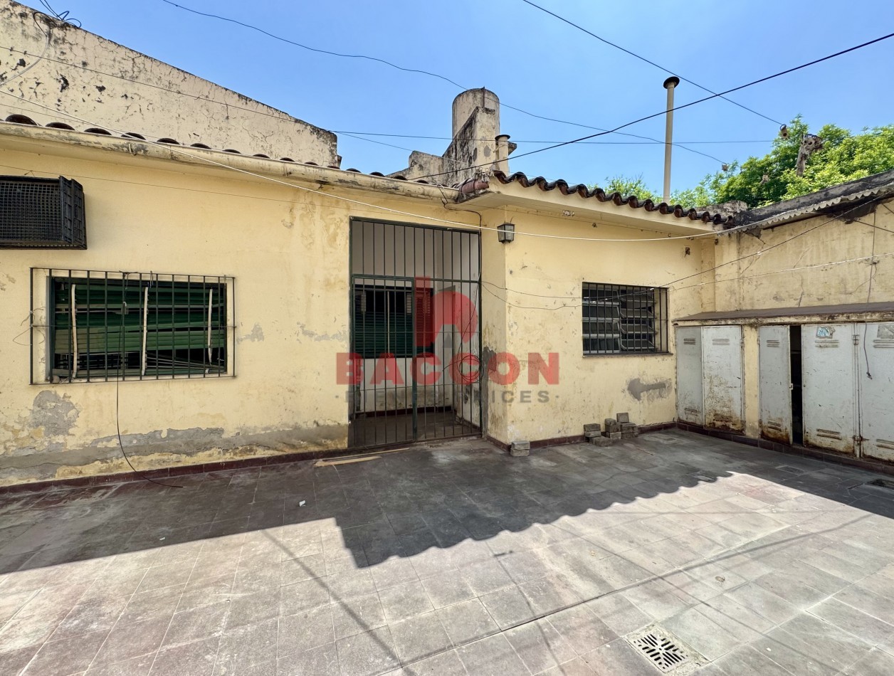 Venta Casa - Zona Centro (A Reciclar)
